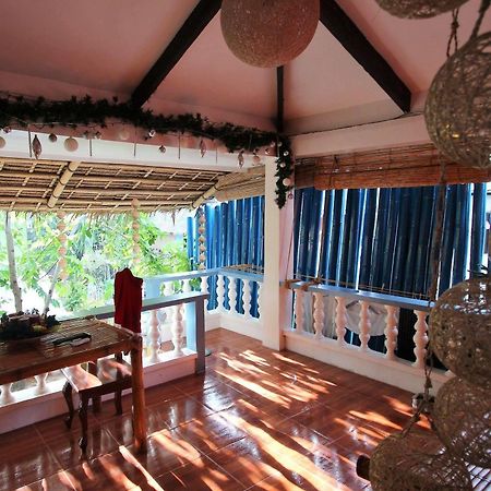 Blue Bamboo Hotel Balabag  Extérieur photo